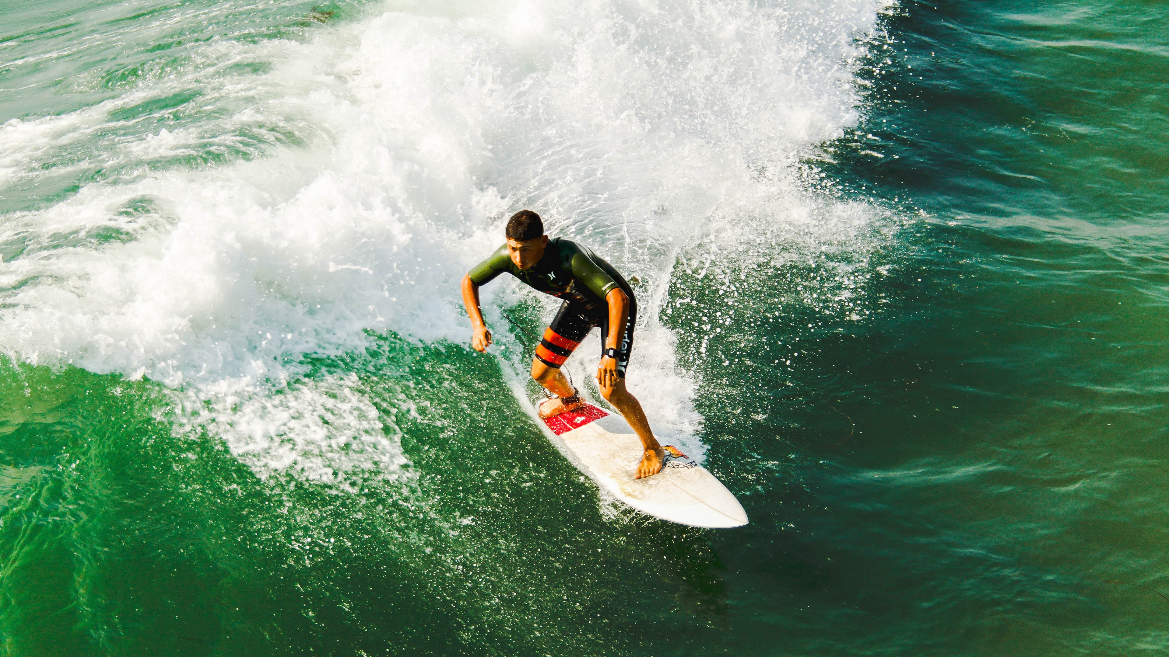 核心选手经验丰富,比赛发挥稳定,比赛的核心
