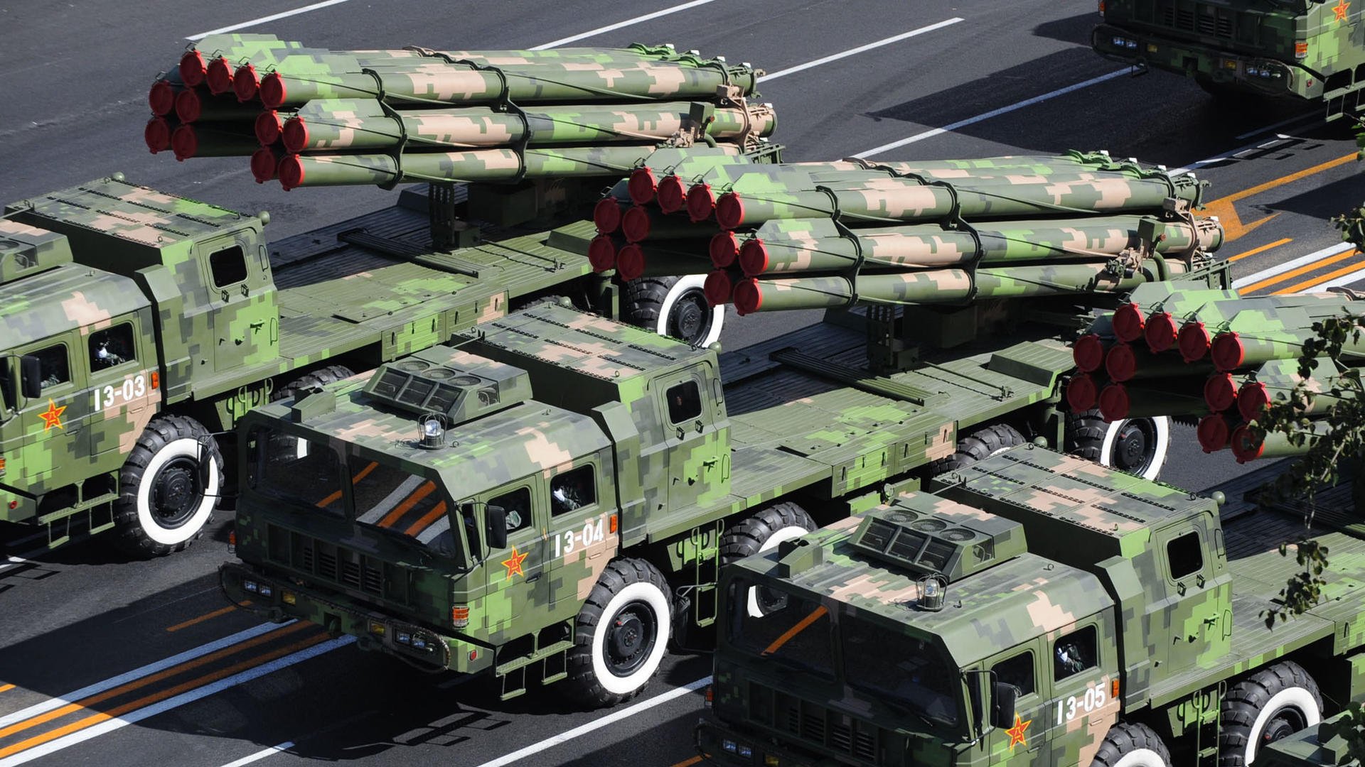 特斯·冯·迪克:领导南非队中场的攻防转换,调度球场节奏,冯 斯特拉客