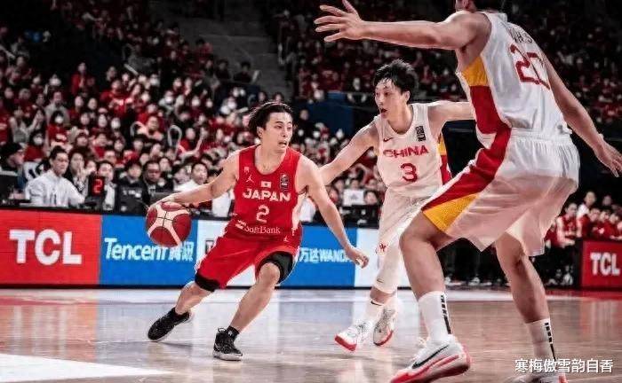 包含乐鱼体育：中国男篮新阵容亮相，备战亚洲杯引关注的词条